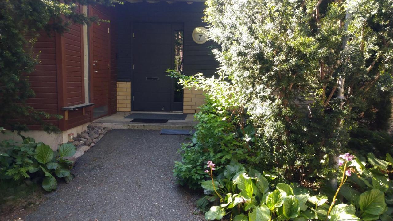 Villa Vadelma 纳坦利 外观 照片